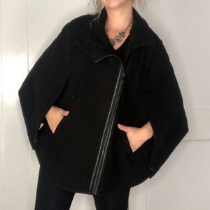 via spiga batwing poncho black jacket s/m